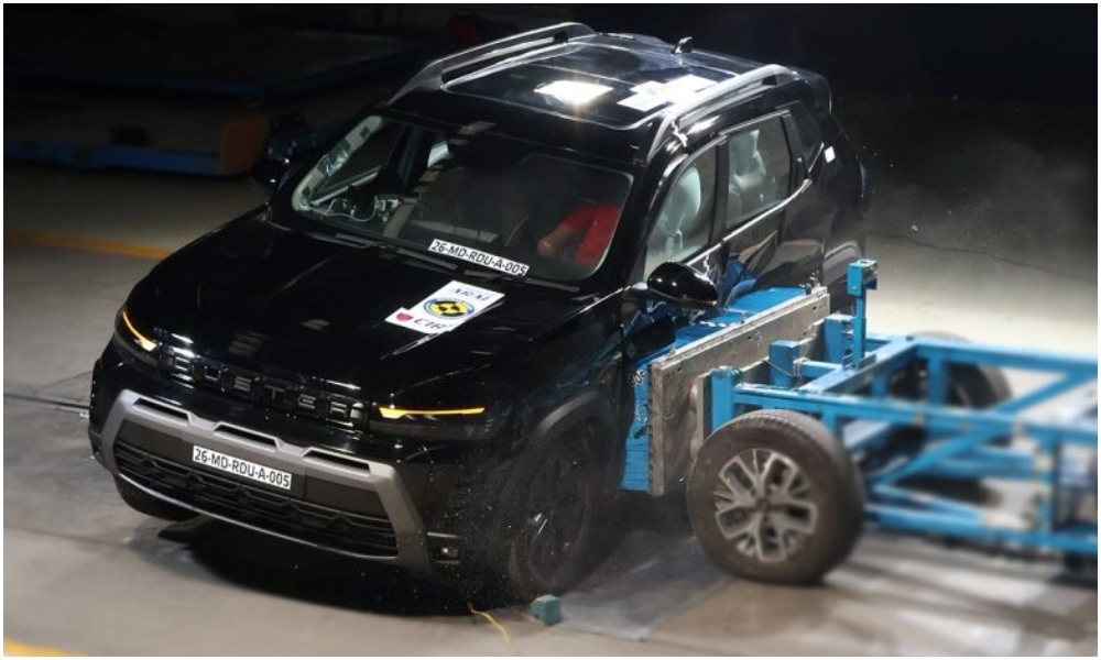 renault duster secures five stars in bharat ncap crash tests carandbike 4