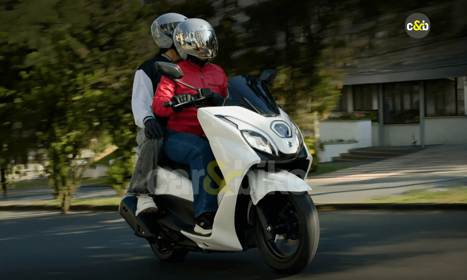 suzuki burgman 150 revealed carandbike 3