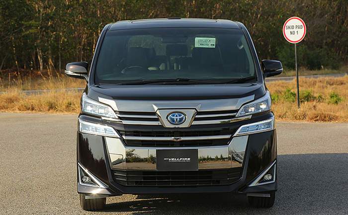 third gen toyota vellfire front grill