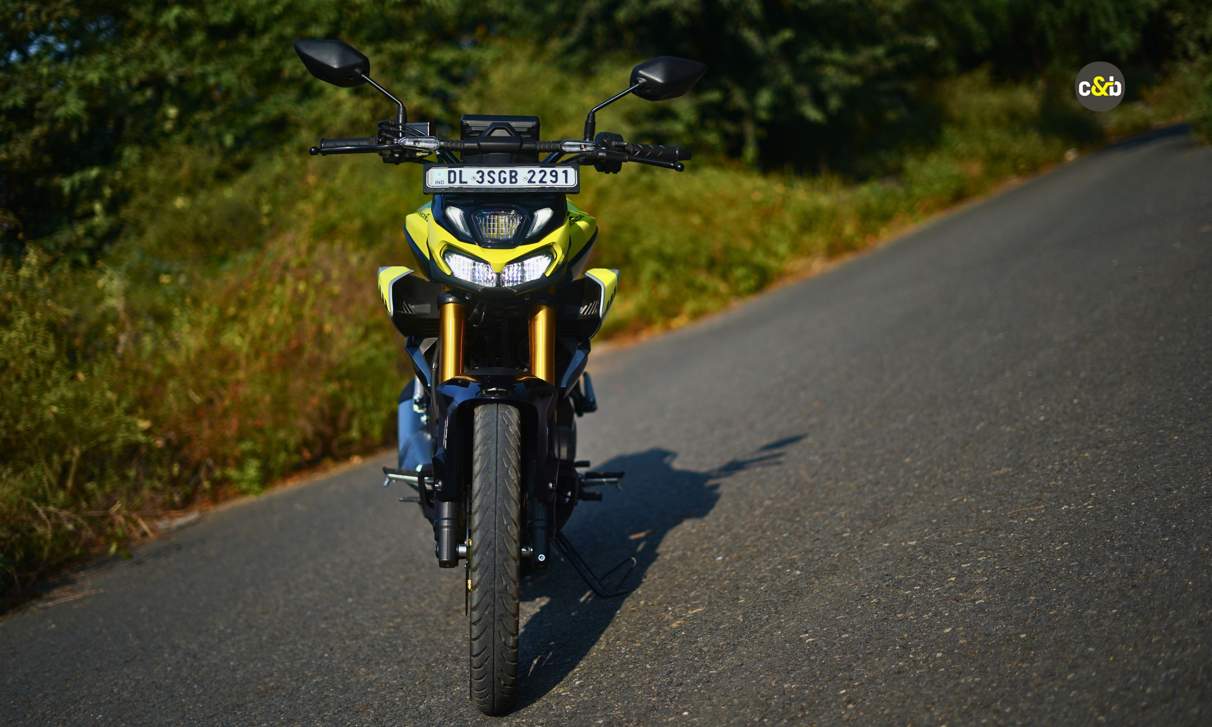 Honda CB 125 Hornet front look