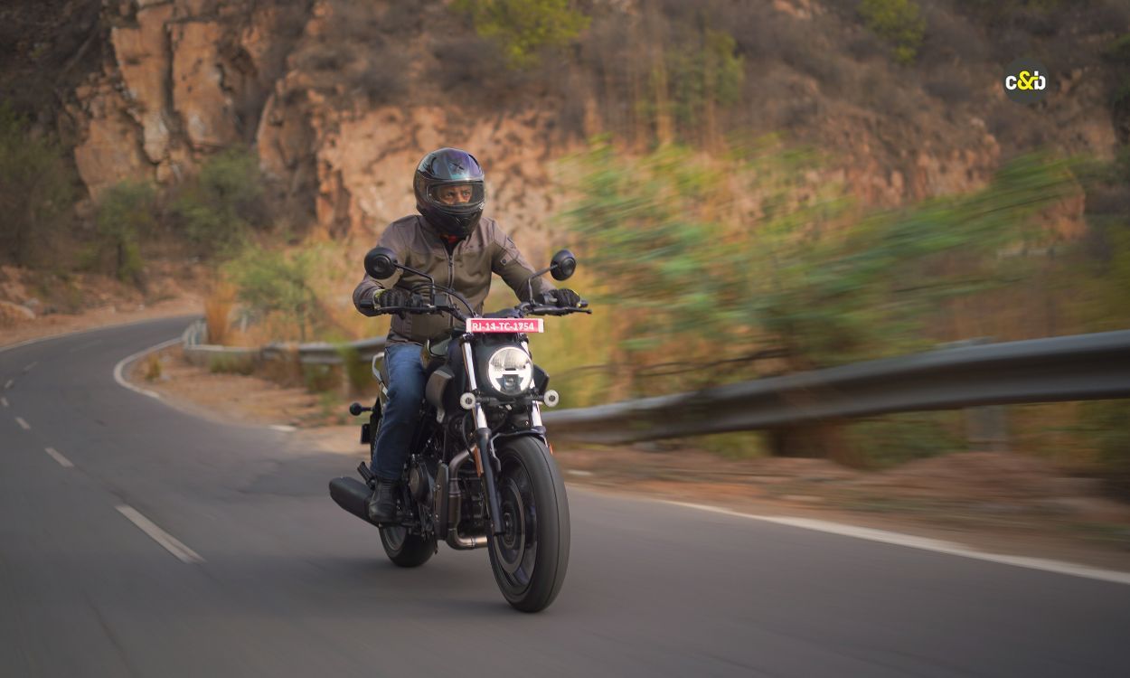 Hero Mavrick 440 Ride view