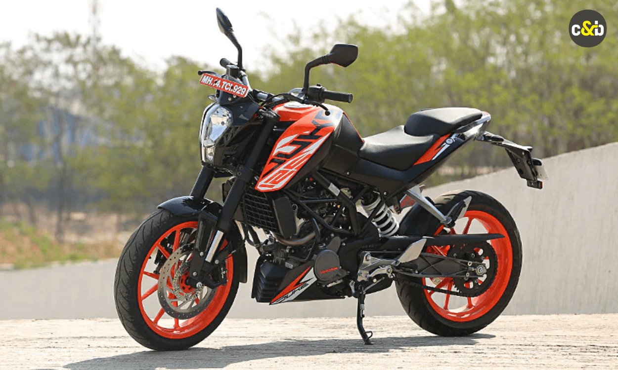 KTM 125 Duke First Ride Review 4