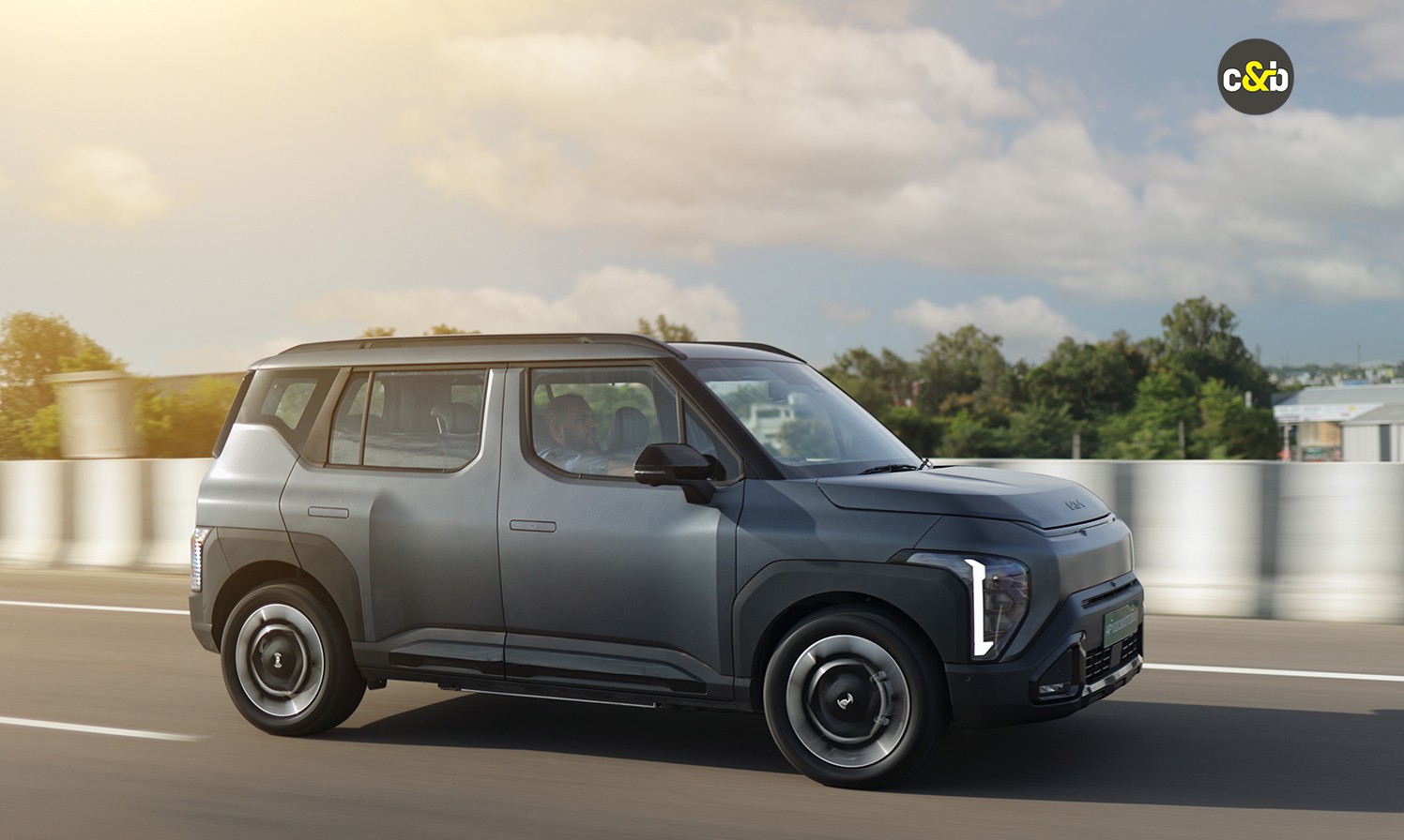 Kia Syros EV Higyway Riding