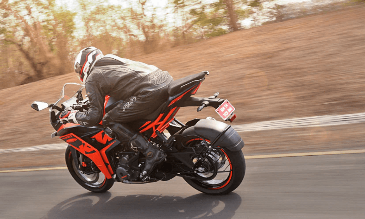 ktm rc 390 Highway Stability 