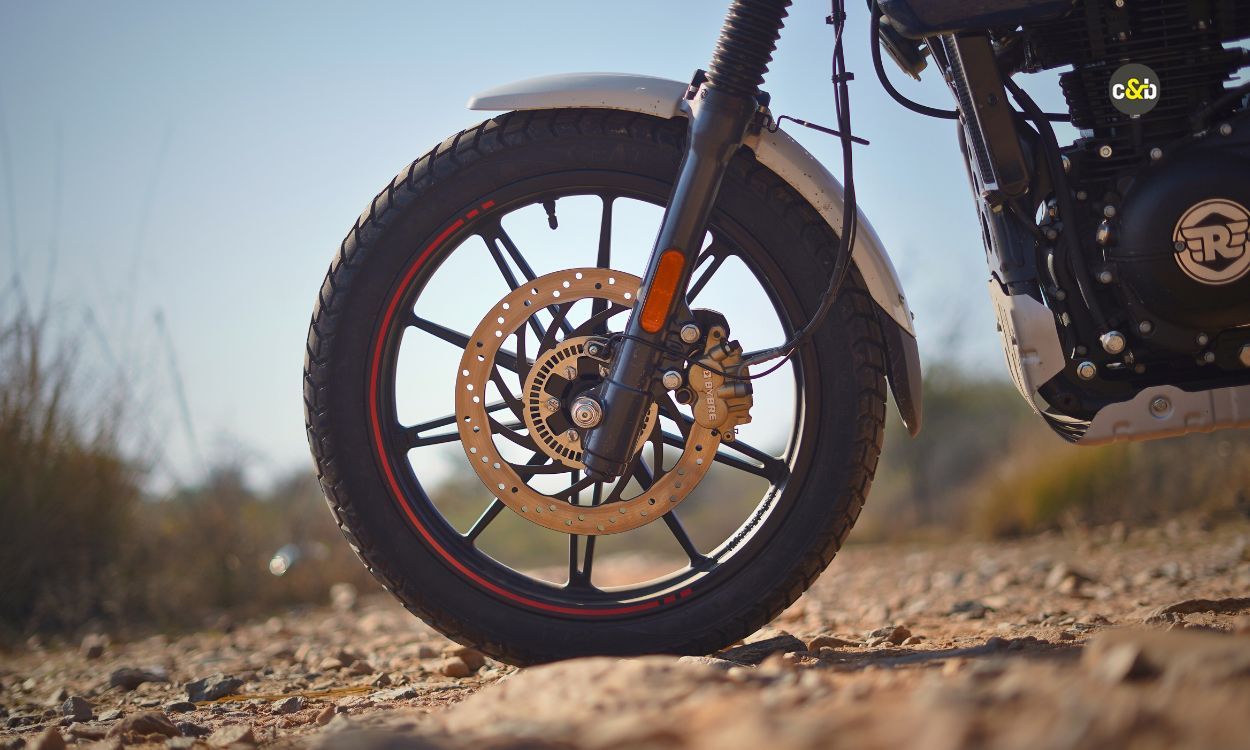 Royal Enfield Scram 440 Safety Technology
