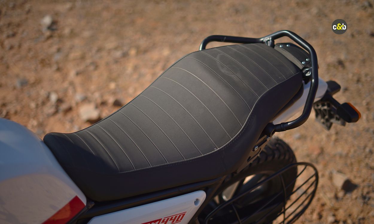 Royal Enfield Scram 440 Rider & Pillion Comfort