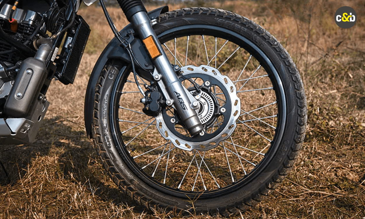 Hero XPulse 200 4V tyre